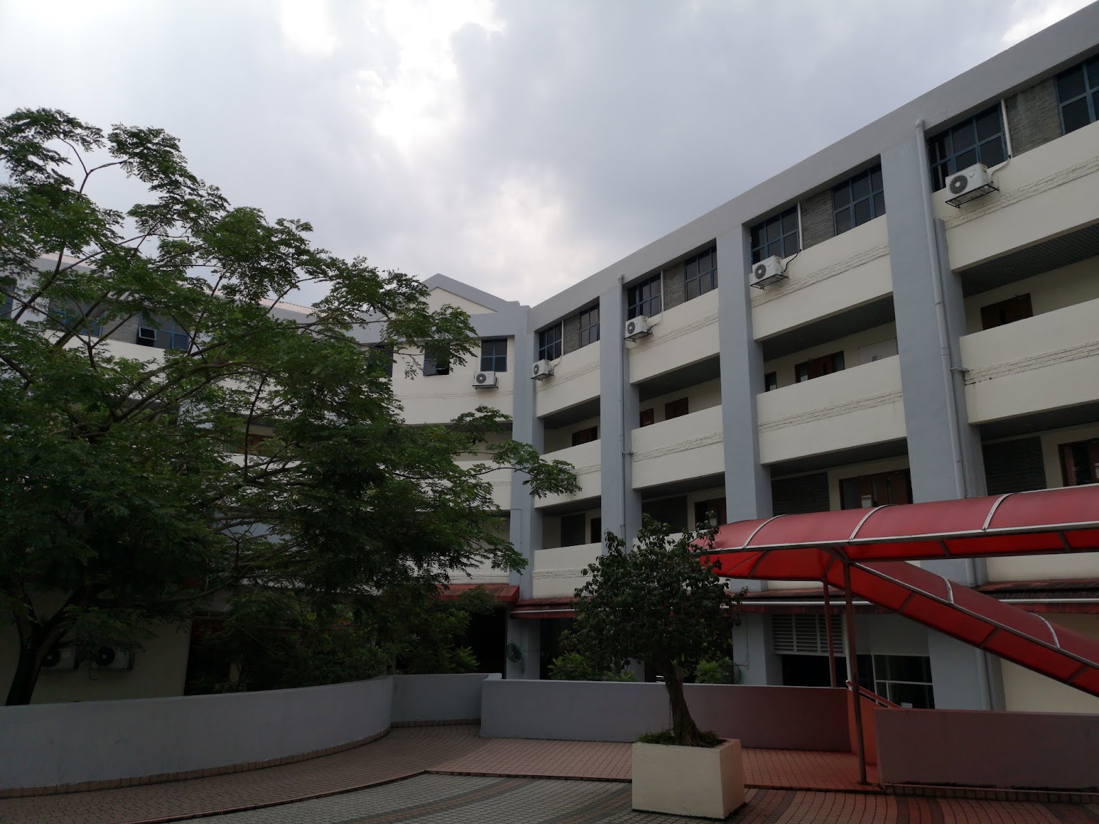 Campus thumbnail 4